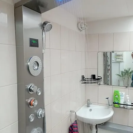 Apartment Confortable A Avec Sauna Prive 42 M² *