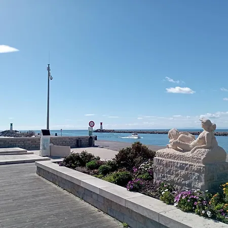 Confortable A Avec Sauna Prive 42 M² Apartment Agde